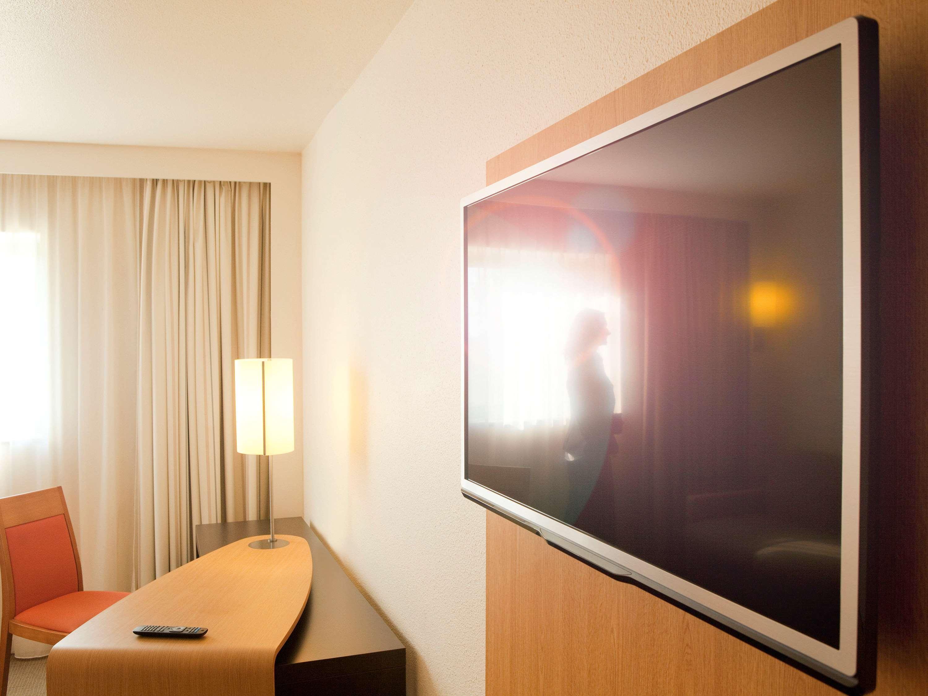 Novotel Lille Centre Gares Exterior photo