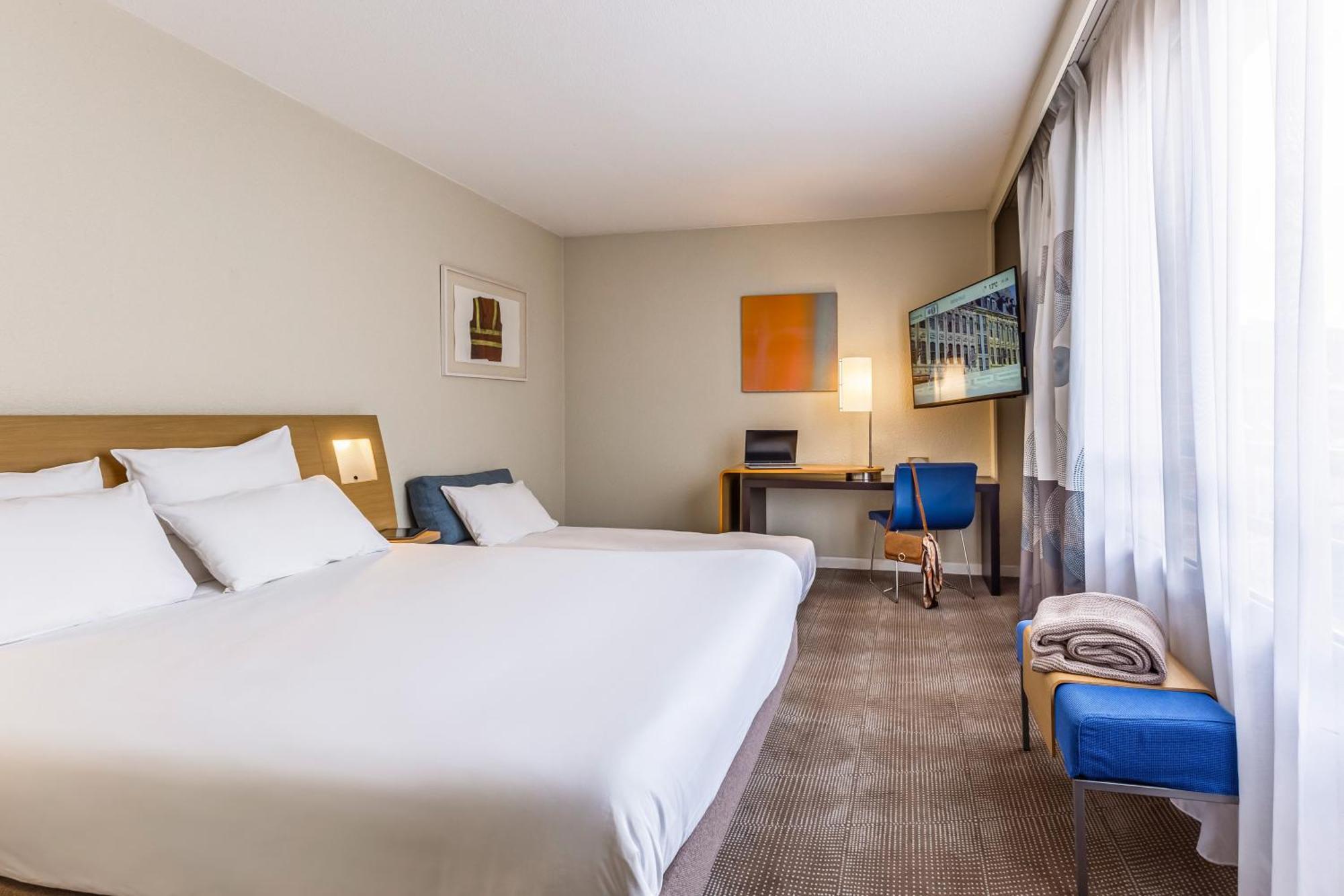 Novotel Lille Centre Gares Exterior photo