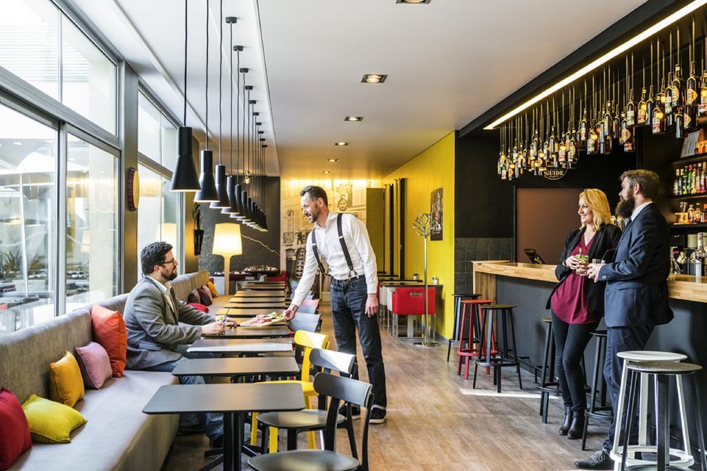 Novotel Lille Centre Gares Exterior photo